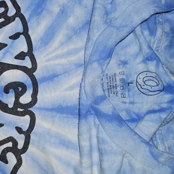 3/20.00. Odd future tye dye shirt. - Picture 2 of 5